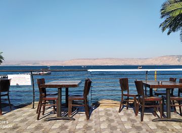 israel/tiberias/restaurant/coco-hut-tiberias