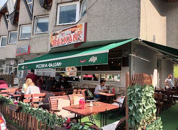 montenegro/tara-river-canyon/restaurant/balkan-pizzeria