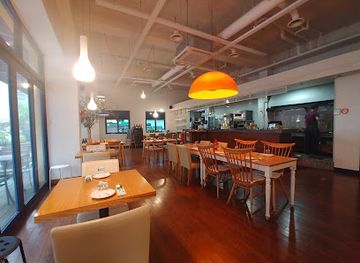 south-korea/jeonju/restaurant/lunacera