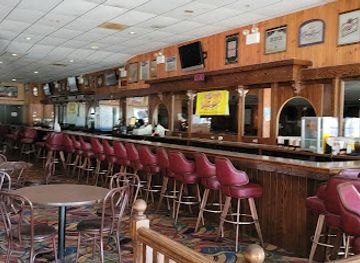 ohio/put-in-bay/restaurant/tippers-seafood-steak-house