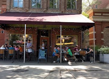 tennessee/knoxville/restaurant/the-tomato-head