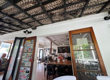 tonga/niuatoputapu/restaurant/friends-cafe