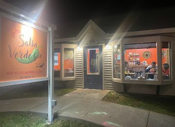 maine/bar-harbor/restaurant/salsa-verde-grill