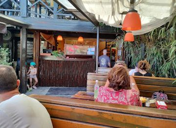 argentina/pampas/restaurant/merlin-bar