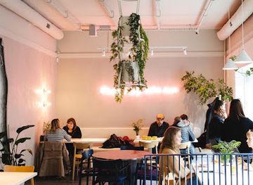 poland/bialystok/restaurant/fly-high-coffee-food