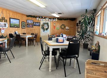 nebraska/sandhills/restaurant/bibs-boots-yum