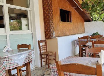 greece/corfu/dassia/restaurant/leonidas-grill