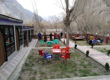 pakistan/ladakh/restaurant/ghanche-food-street-khaplu