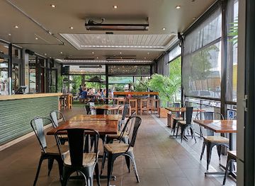 new-zealand/waikato/restaurant/the-helm-bar-kitchen