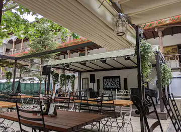 Manuc's Inn Restaurant