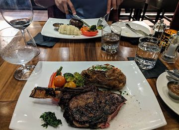 canada/saguenay-lac-saint-jean/restaurant/boefish