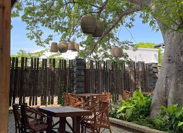 tanzania/katavi-plains/restaurant/305-karafuu