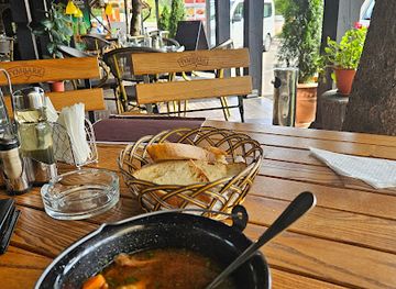 romania/wallachia/restaurant/gulyas-house