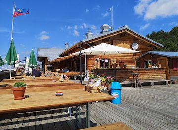 liechtenstein/schaaner-panoramaweg/restaurant/sareis