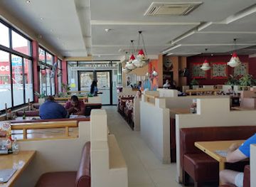 namibia/okahandja/restaurant/grand-lake-spur