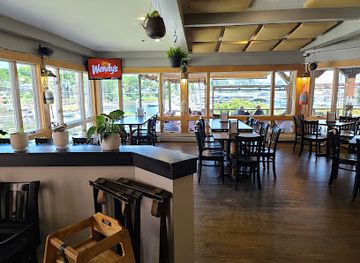 maine/camden/restaurant/sea-dog-brewing-co