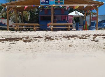 anguilla/shoal-bay-east/restaurant/crissconchshack