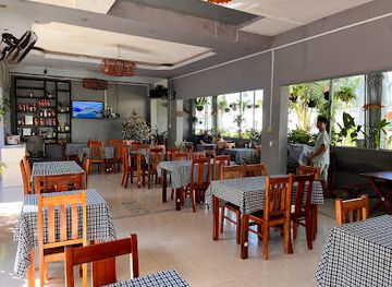 vietnam/phu-quoc/restaurant/tuna-restaurant