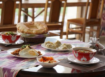 uzbekistan/samarkand/restaurant/ikat-boutiques-cafe-restaurant