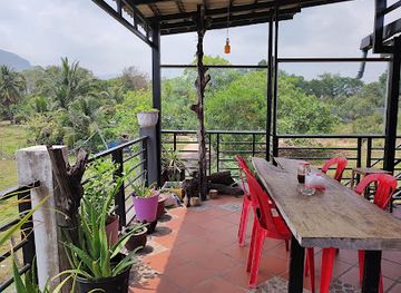 cambodia/kampot-province/restaurant/ciao