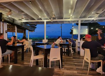 puerto-rico/puerto-rican-cordillera/restaurant/alambique-beach-lounge