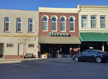 missouri/central-missouri/restaurant/heroes-restaurant-pub