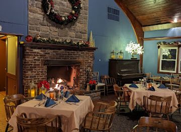 pennsylvania/pocono-mountains/restaurant/the-water-s-edge-restaurant