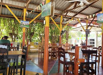 belize/cayo-district/restaurant/benny-s-kitchen