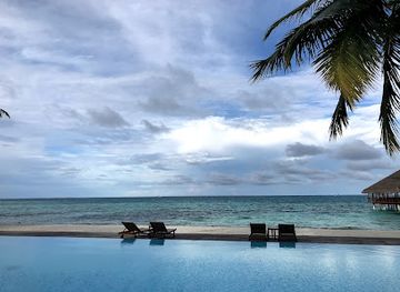 maldives/meemu-atoll/restaurant/vilu-bar-medhufishi-island-resort