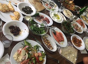 lebanon/bcharre/restaurant/jisr-al-kamar-restaurant