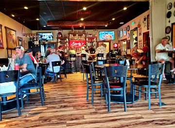 california/shasta-cascade/restaurant/sparky-s-landing