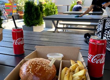 slovakia/kosice/restaurant/grange-burger