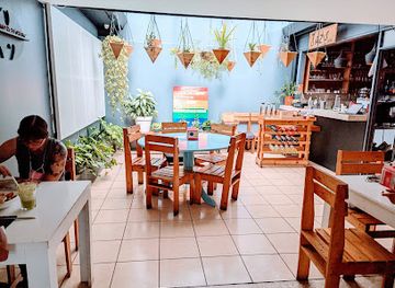 costa-rica/brunca-region/restaurant/arbol-de-seda