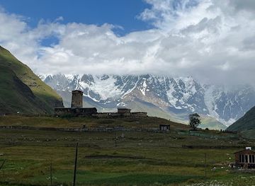 georgia/racha-lechkhumi-and-kvemo-svaneti/restaurant/stumari