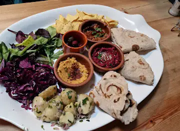 Feast Cafe