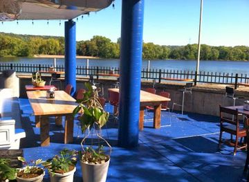 minnesota/winona/restaurant/the-boat-house-restaurant