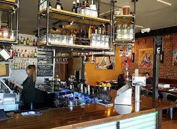 Centro Bar & Kitchen