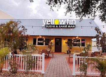 florida/cape-coral/restaurant/yellowfin-sushi-sake-bar