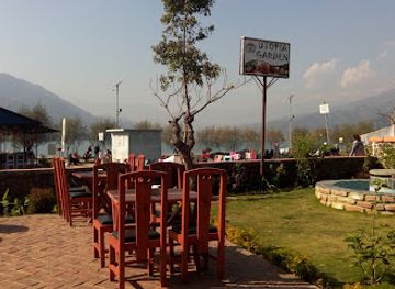 nepal/manaslu-circuit/restaurant/utopia-garden-snacks-bar