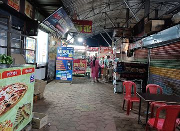 india/jabalpur/sadar-bazaar/restaurant/sadar-chaupati