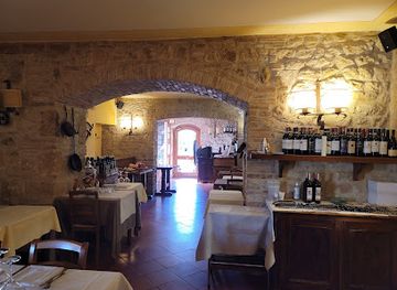 italy/san-gimignano/restaurant/ristorante-da-pode