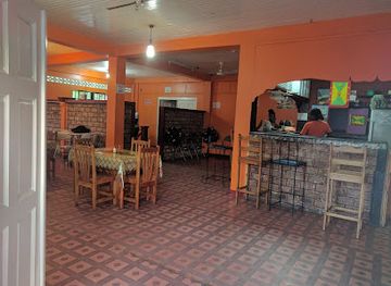 grenada/sauteurs/restaurant/going-north