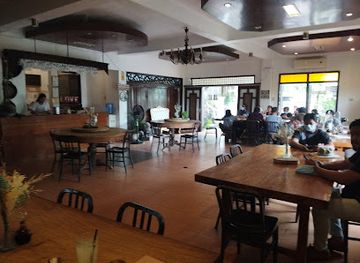 philippines/bicol-region/restaurant/la-terraza-restaurant-and-function-hall