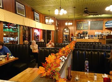 new-york/lake-george/restaurant/monte-cristos