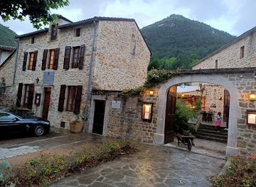 france/gorges-du-tarn/restaurant/la-grange-templiere