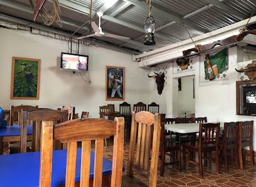 nicaragua/masaya/restaurant/asados-emelina