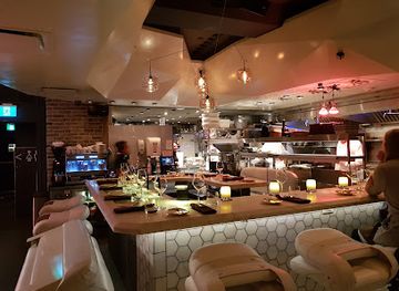 canada/quebec/restaurant/restaurant-ophelia