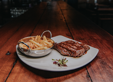 south-africa/nelspruit/restaurant/hennie-s-nelspruit-restaurant