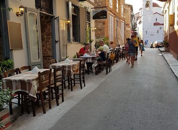 greece/nafplio/restaurant/arapakos