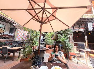 nepal/kathmandu/restaurant/new-orleans-cafe